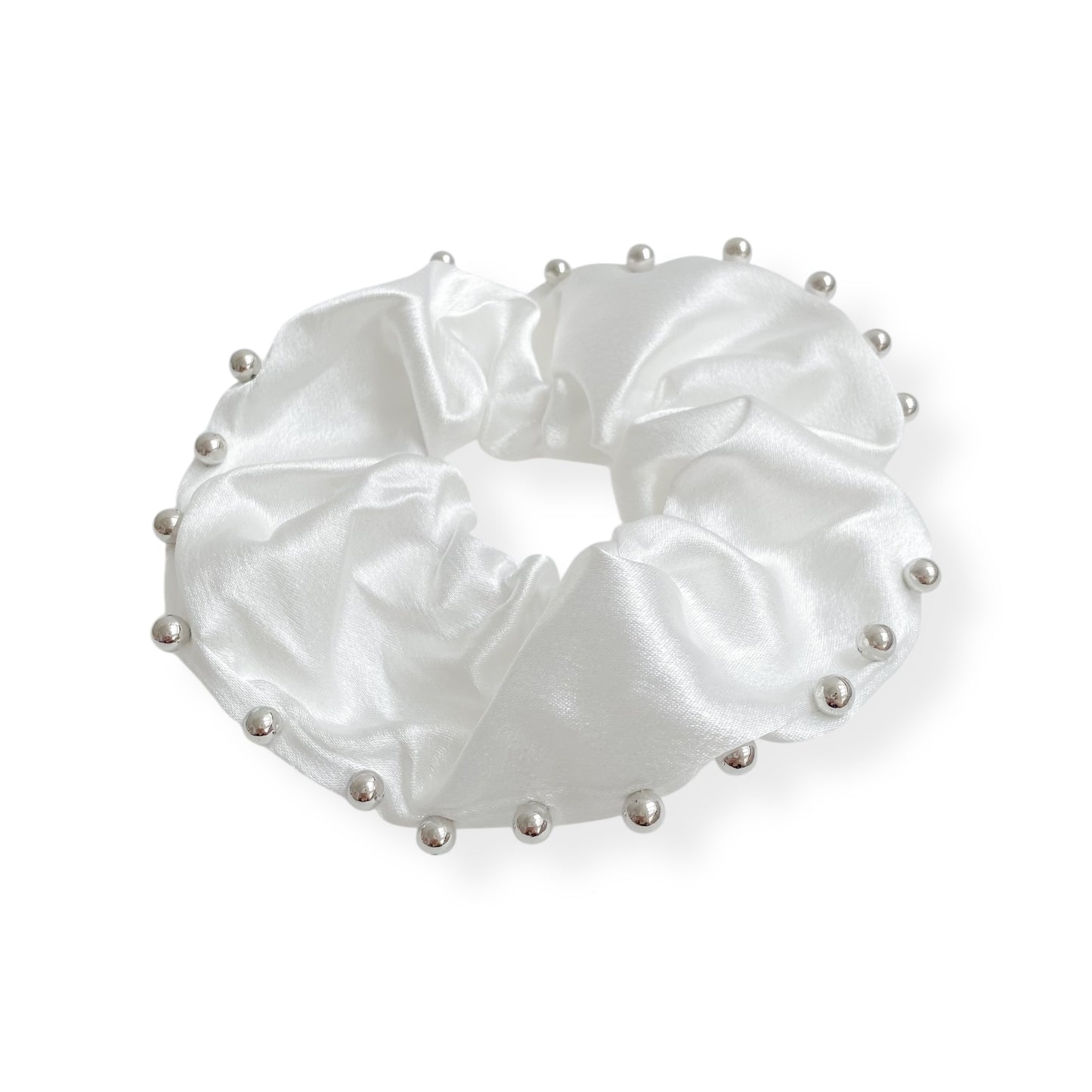 ELEANORE SCRUNCHIE